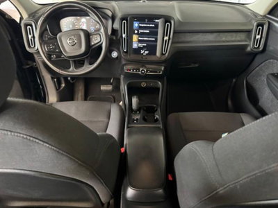 Volvo XC40 T2 automatico Core (8)