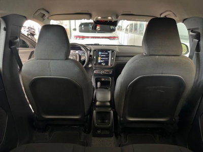 Volvo XC40 T2 automatico Core (9)