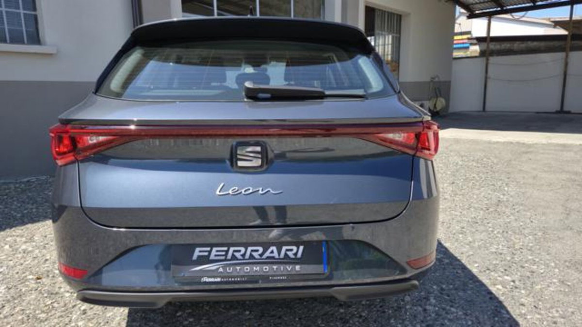 SEAT Leon ST Sportstourer 1.0 etsi Business 110cv dsg (5)