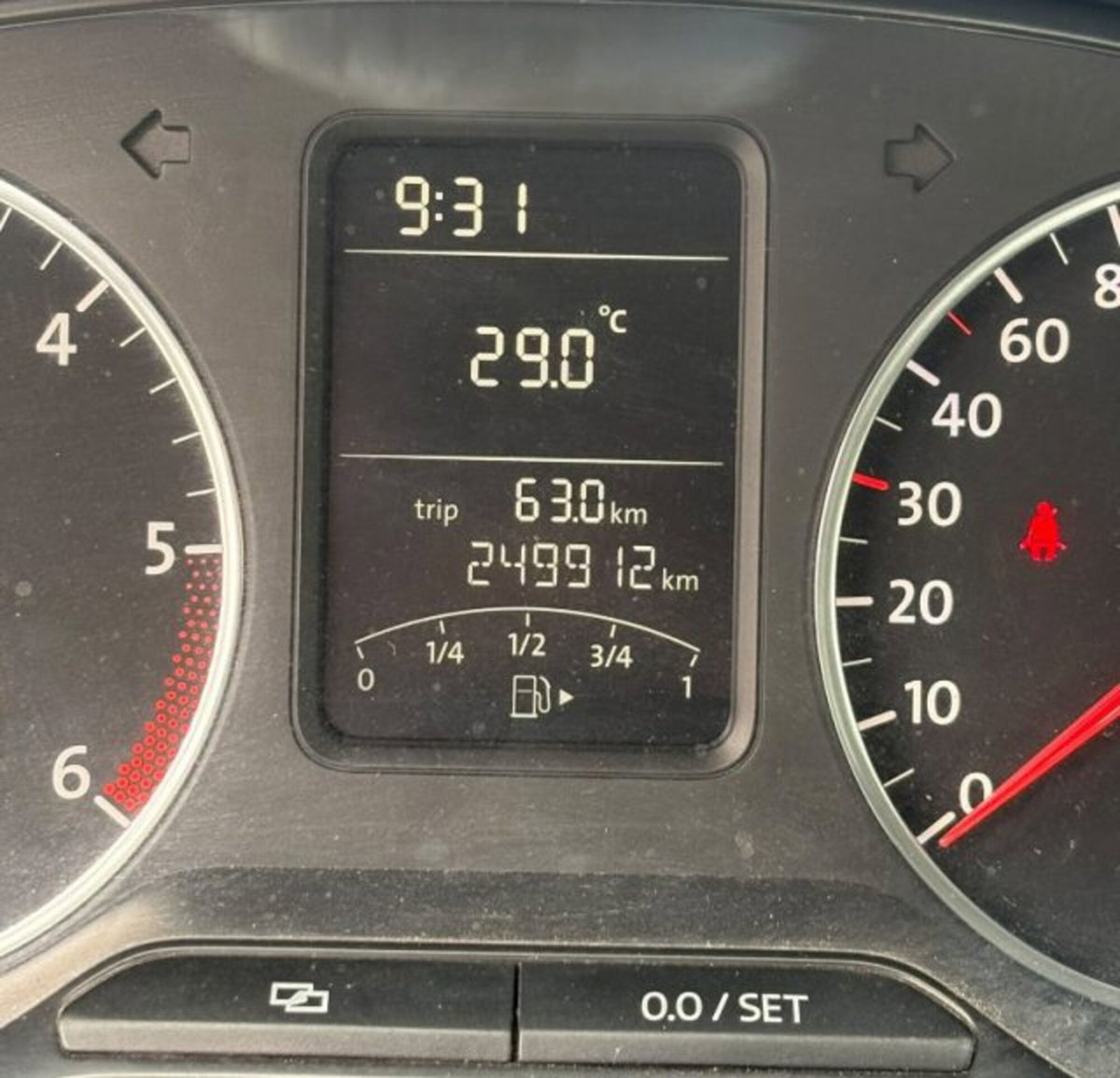 Volkswagen Polo 1.6 TDI DPF 5 porte Comfortline (10)