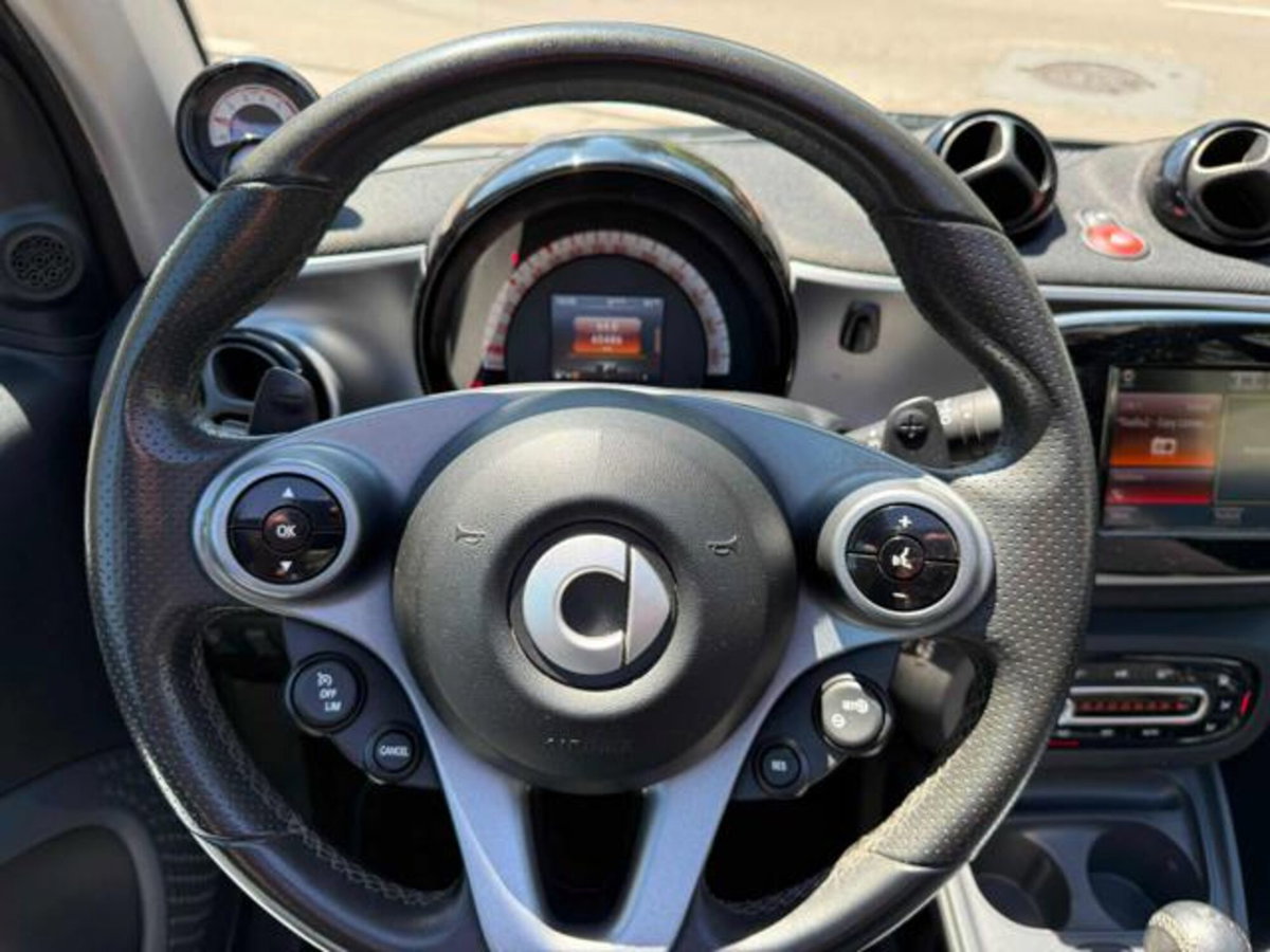 smart Fortwo Cabrio 70 1.0 twinamic cabrio Passion (8)