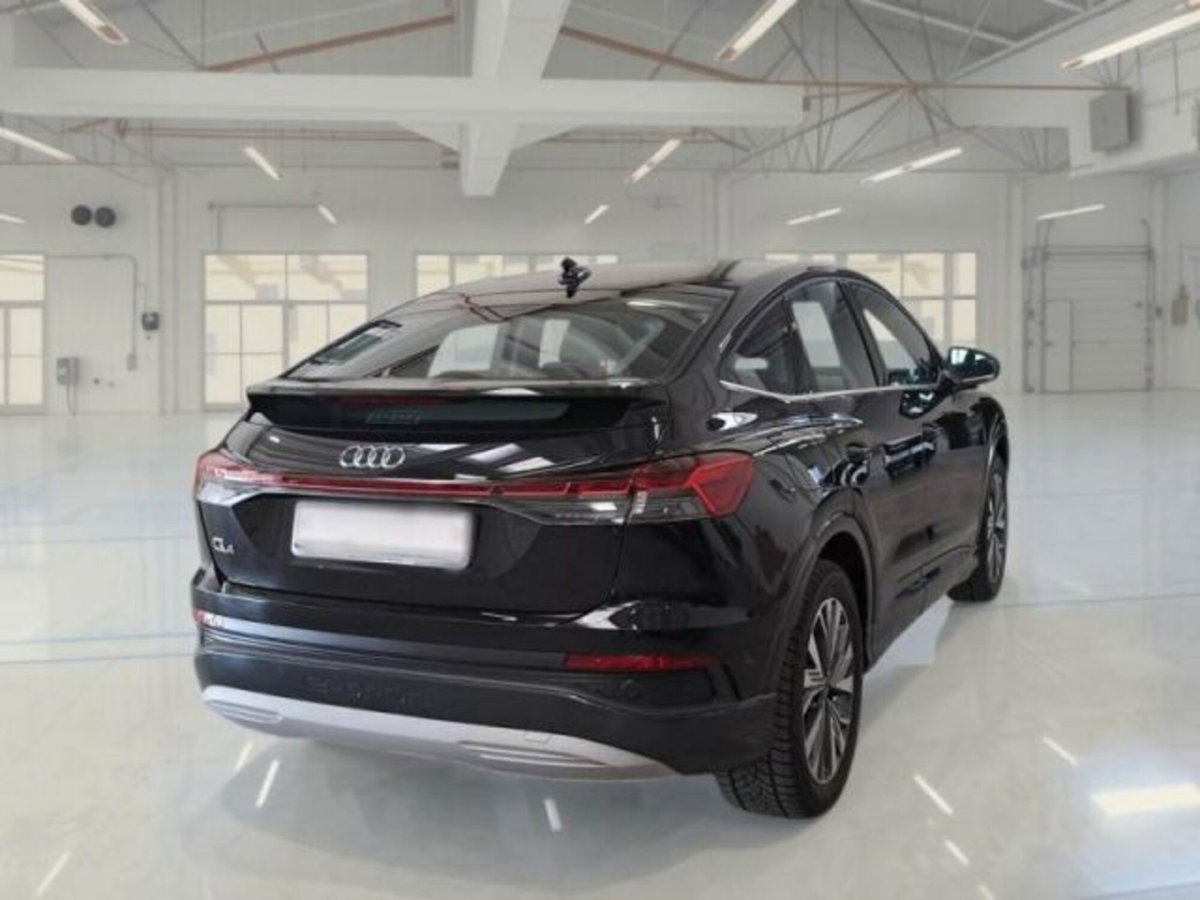 Audi Q4 Sportback Q4 40 e-tron Business Advanced (2)