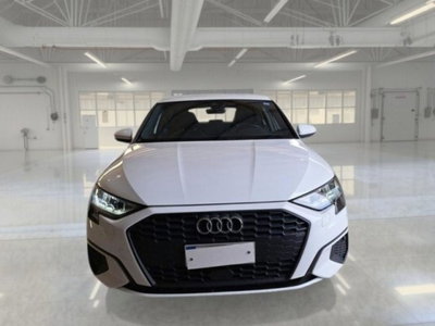 Audi A3 Sportback 40 TFSI e S tronic Business Advanced (3)