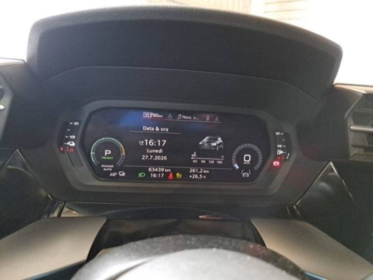 Audi A3 Sportback 40 TFSI e S tronic Business Advanced (7)
