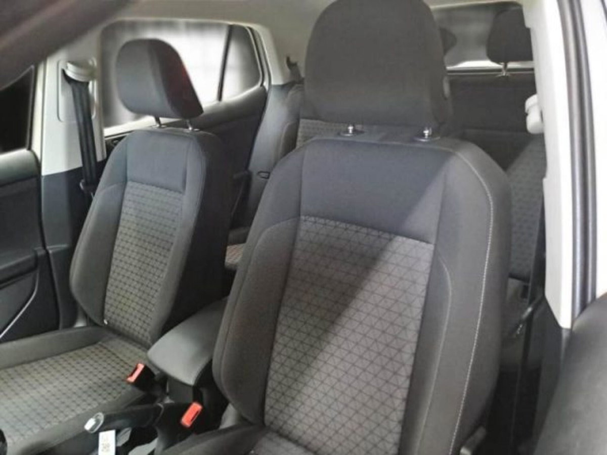 Volkswagen T-Cross 1.0 TSI 110 CV DSG Style (9)