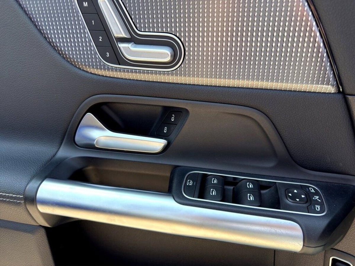 Mercedes-Benz GLA SUV 220 d Automatic Sport Plus (12)