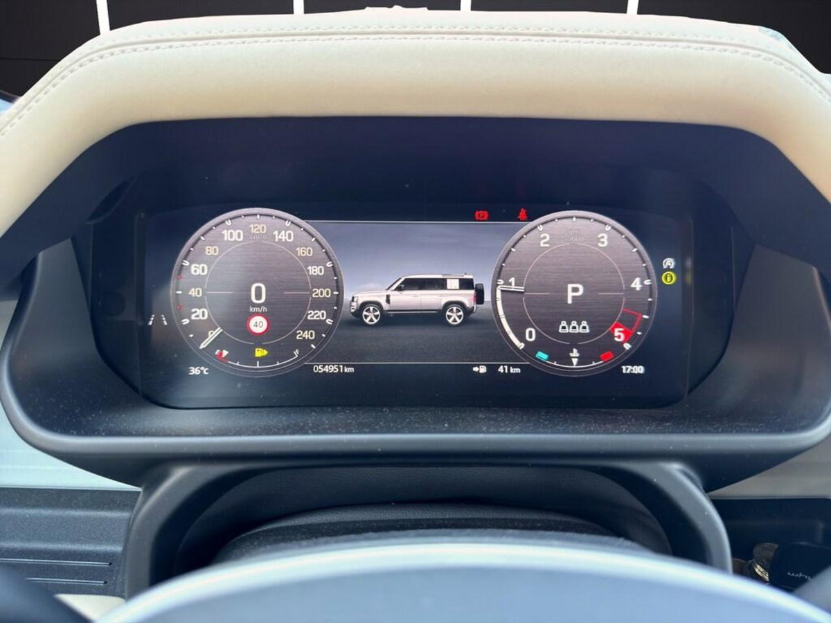 Land Rover Defender 110 3.0d i6 mhev S awd 200cv auto (11)