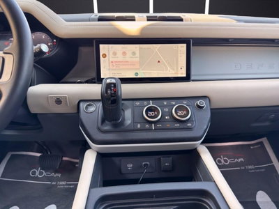 Land Rover Defender 110 3.0d i6 mhev S awd 200cv auto (15)