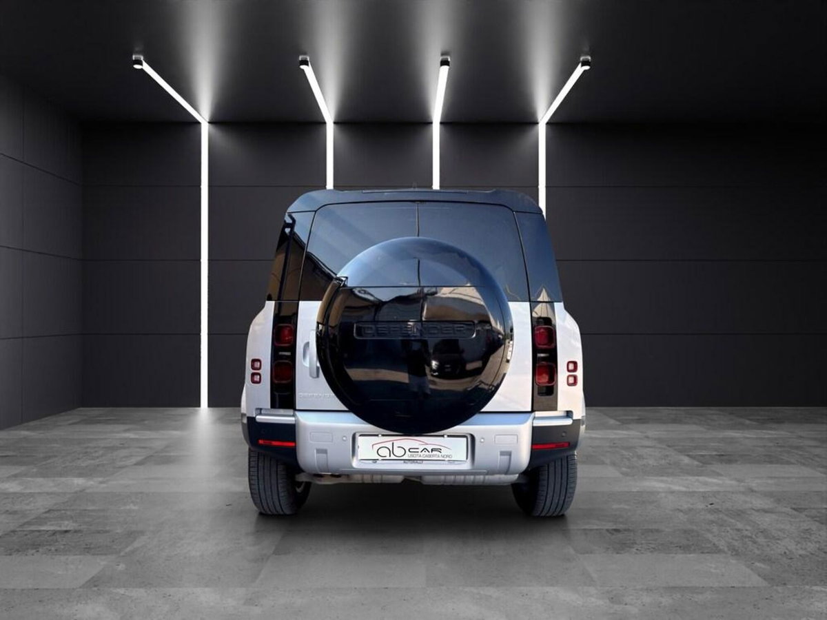Land Rover Defender 110 3.0d i6 mhev S awd 200cv auto (5)