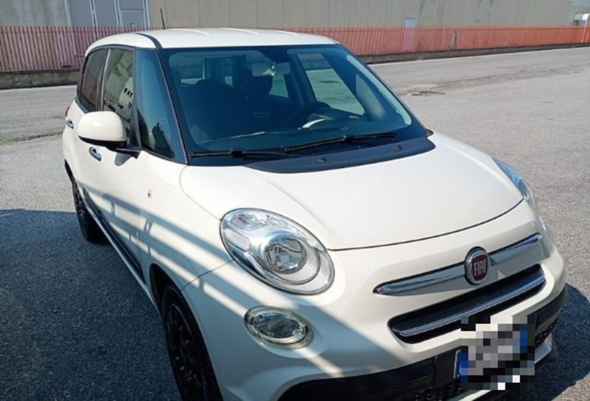 Fiat 500L 1.6 Multijet 120 CV Business (2)