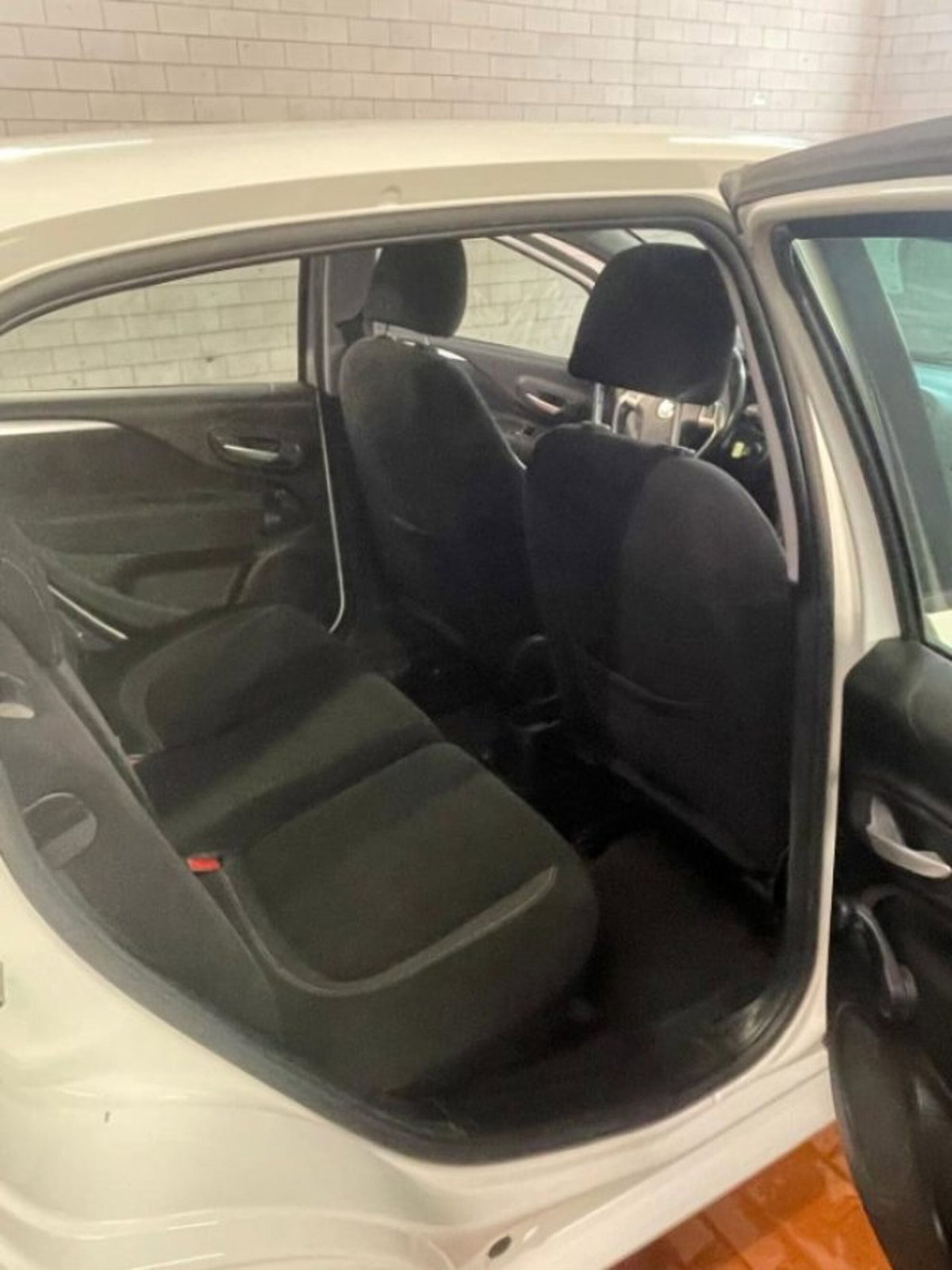 Fiat Punto 1.2 8V 5 porte Lounge (3)