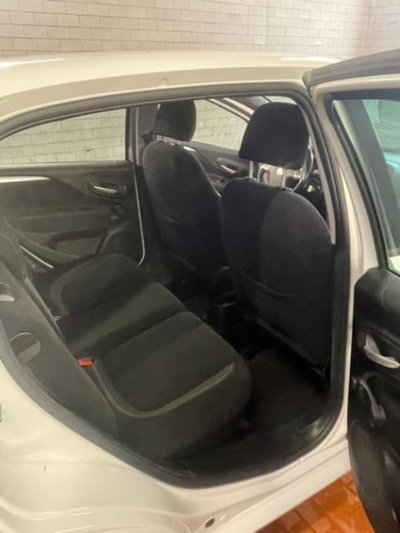 Fiat Punto 1.2 8V 5 porte Lounge (3)
