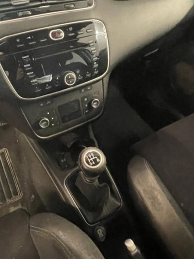 Fiat Punto 1.2 8V 5 porte Lounge (4)
