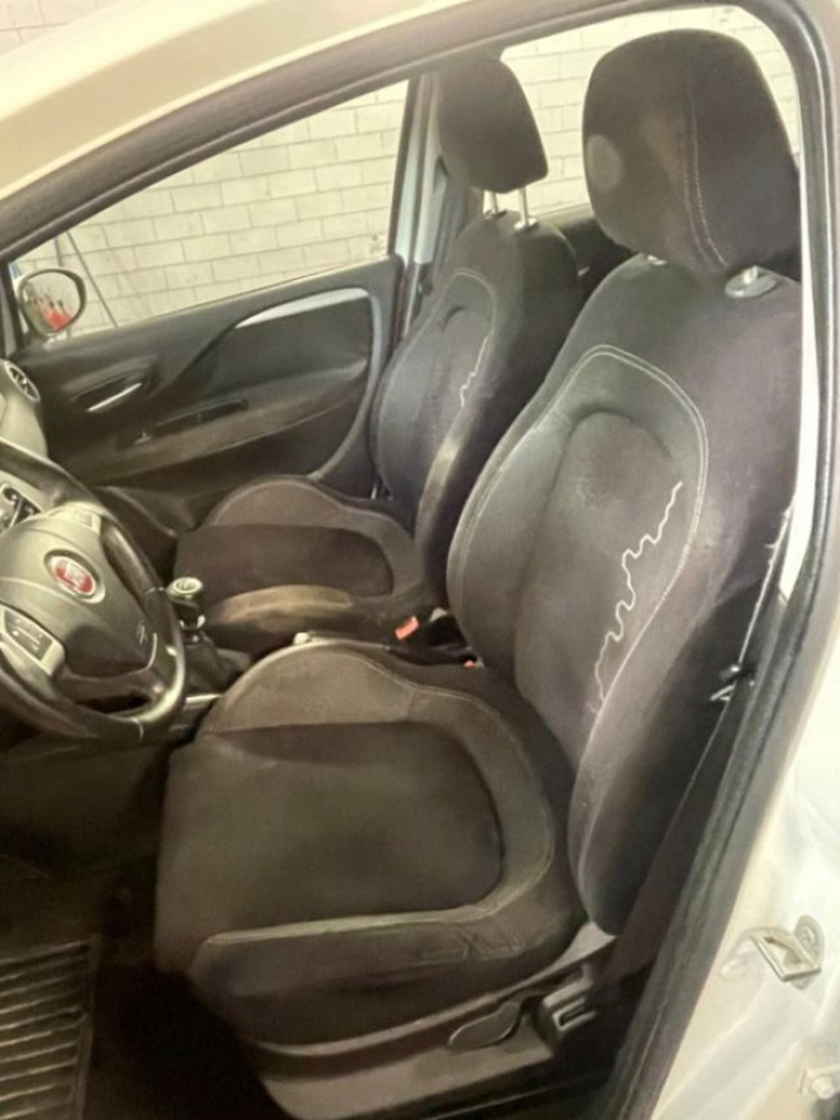 Fiat Punto 1.2 8V 5 porte Lounge (9)