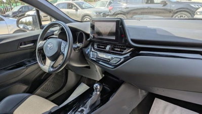 Toyota Toyota C-HR 1.8 Hybrid E-CVT Trend (10)
