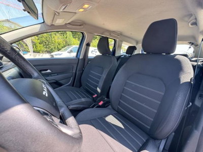 Dacia Duster 1.0 TCe GPL 4x2 Comfort (11)
