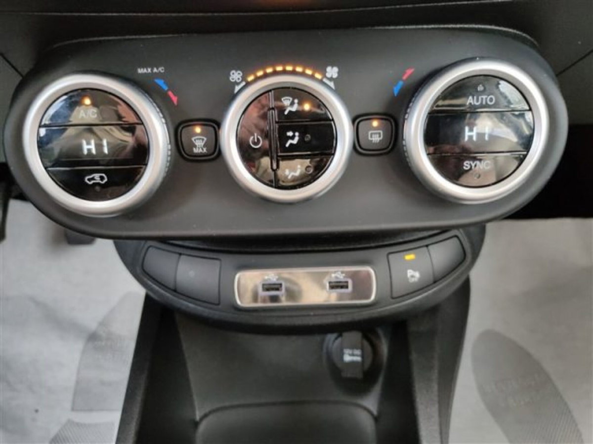 Fiat 500X 1.4 T-Jet 120 CV GPL Mirror (10)