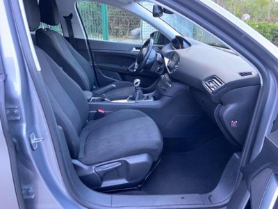 Peugeot 308 SW BlueHDi 120 S&S Active (5)