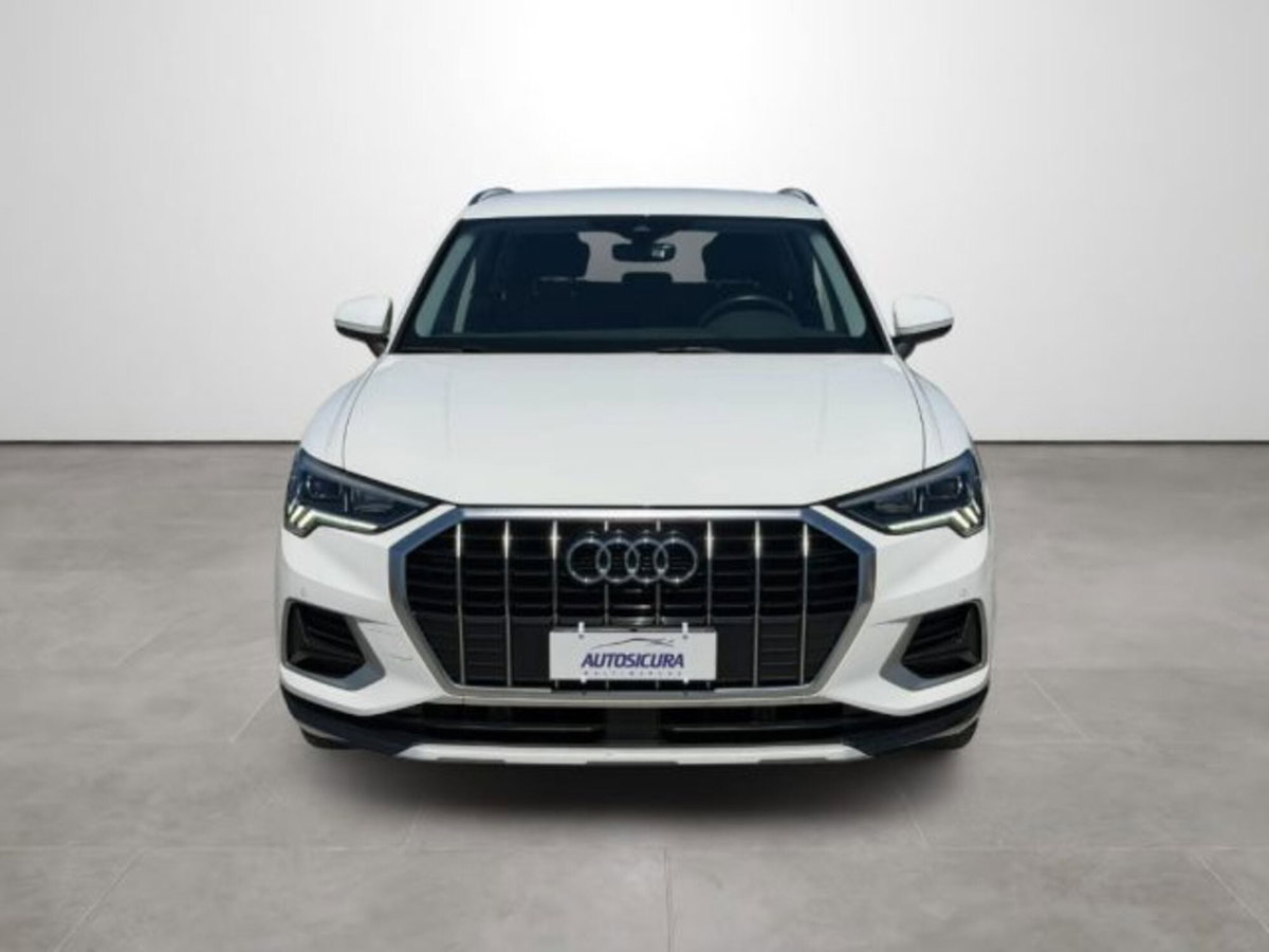 Audi Q3 35 TDI quattro S tronic Business Advanced (2)