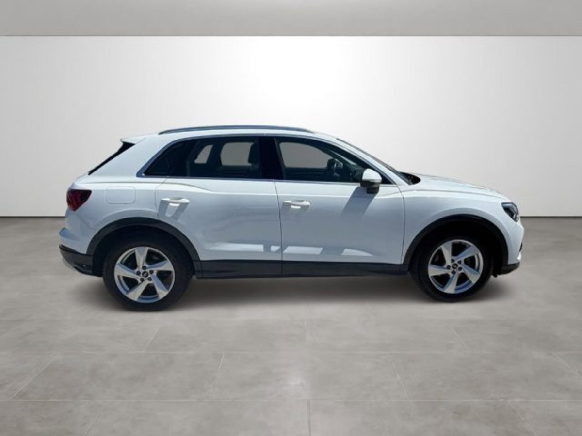 Audi Q3 35 TDI quattro S tronic Business Advanced (8)