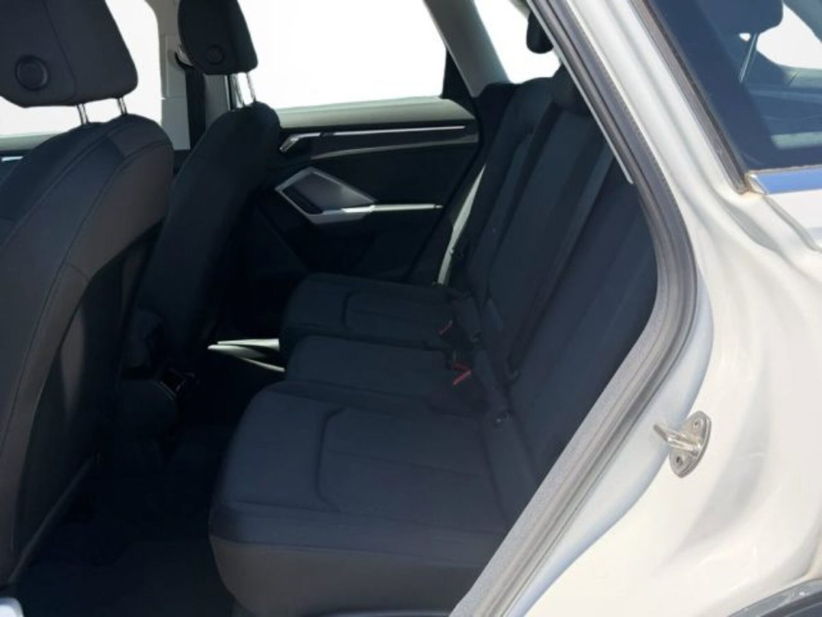Audi Q3 35 TDI quattro S tronic Business Advanced (9)