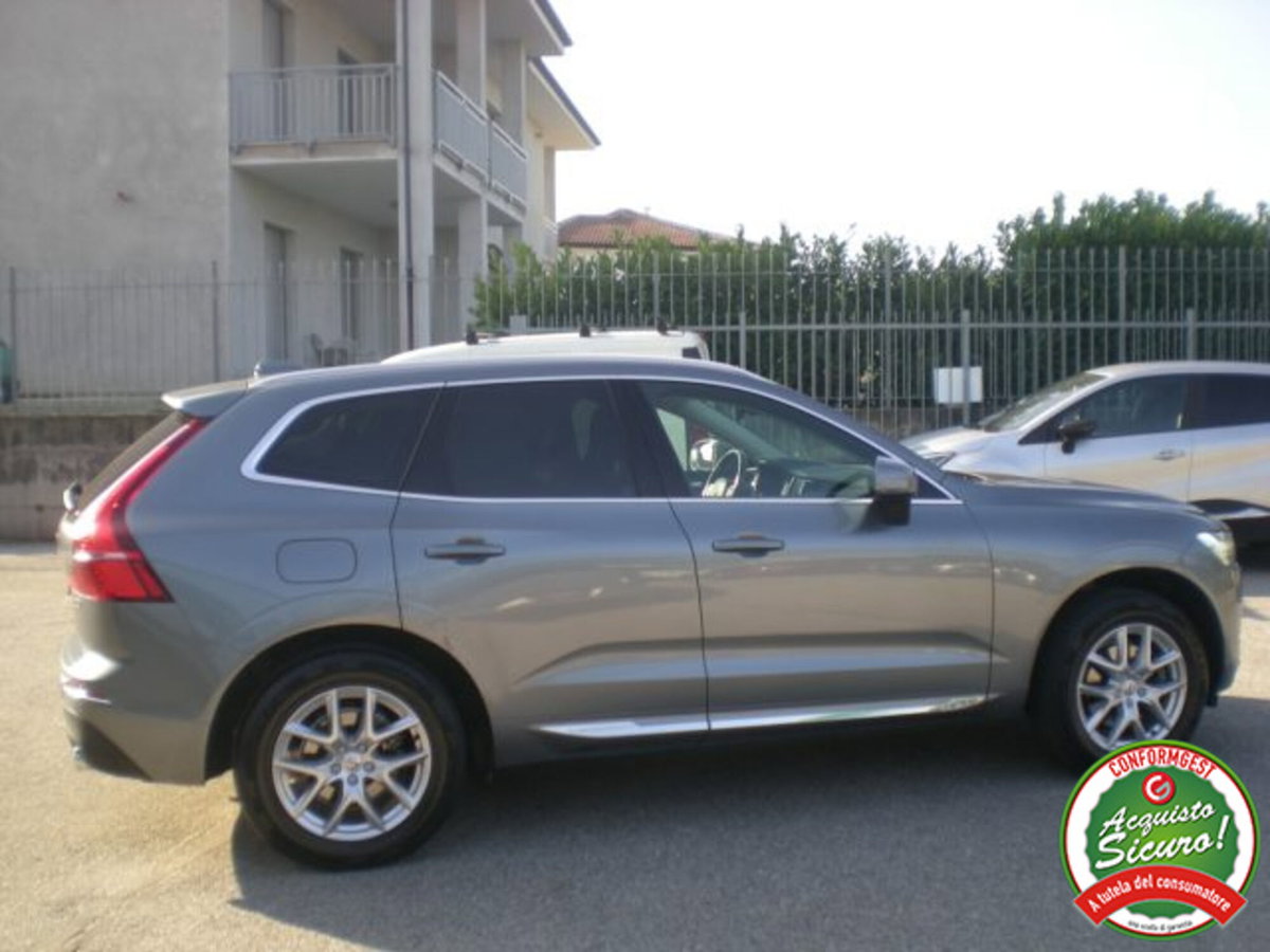 Volvo XC60 D4 Geartronic Momentum Pro (11)