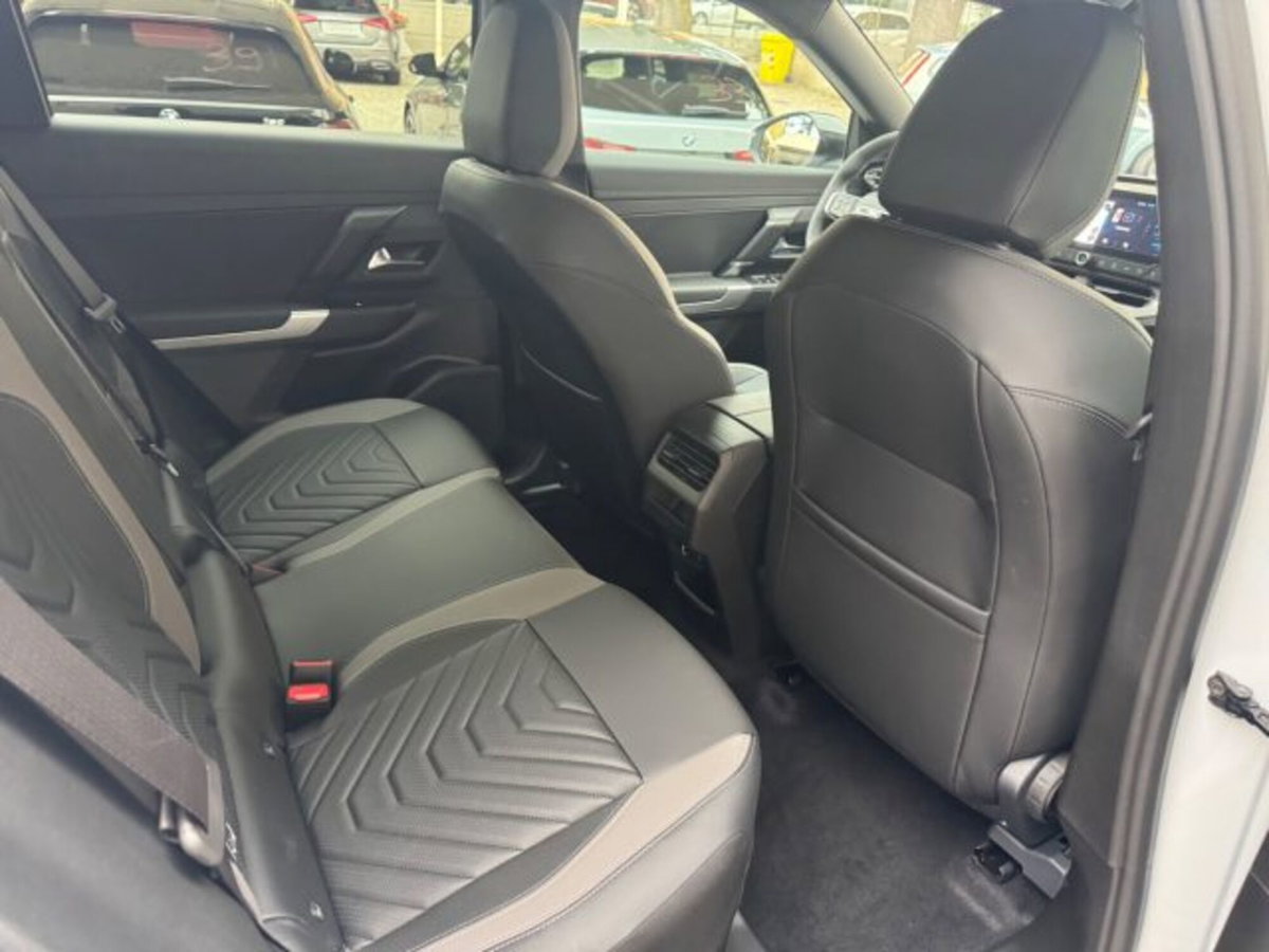 Jeep Compass 1.2 turbo 48V e-hybrid Summit fwd 145cv edct6 (17)