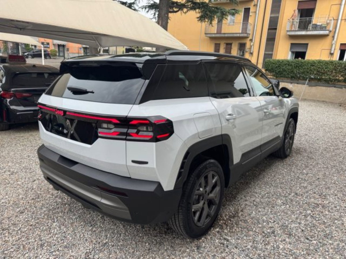 Jeep Compass 1.2 turbo 48V e-hybrid Summit fwd 145cv edct6 (7)