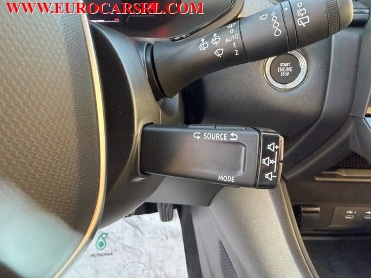 Renault Captur 1.0 eco-g Techno 100cv (20)