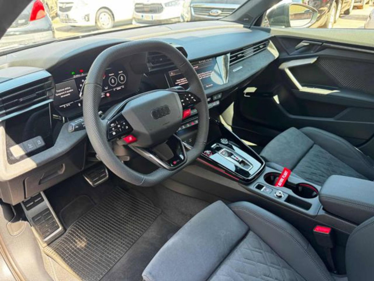 Audi RS 3 Sportback 3 TFSI quattro S tronic (6)