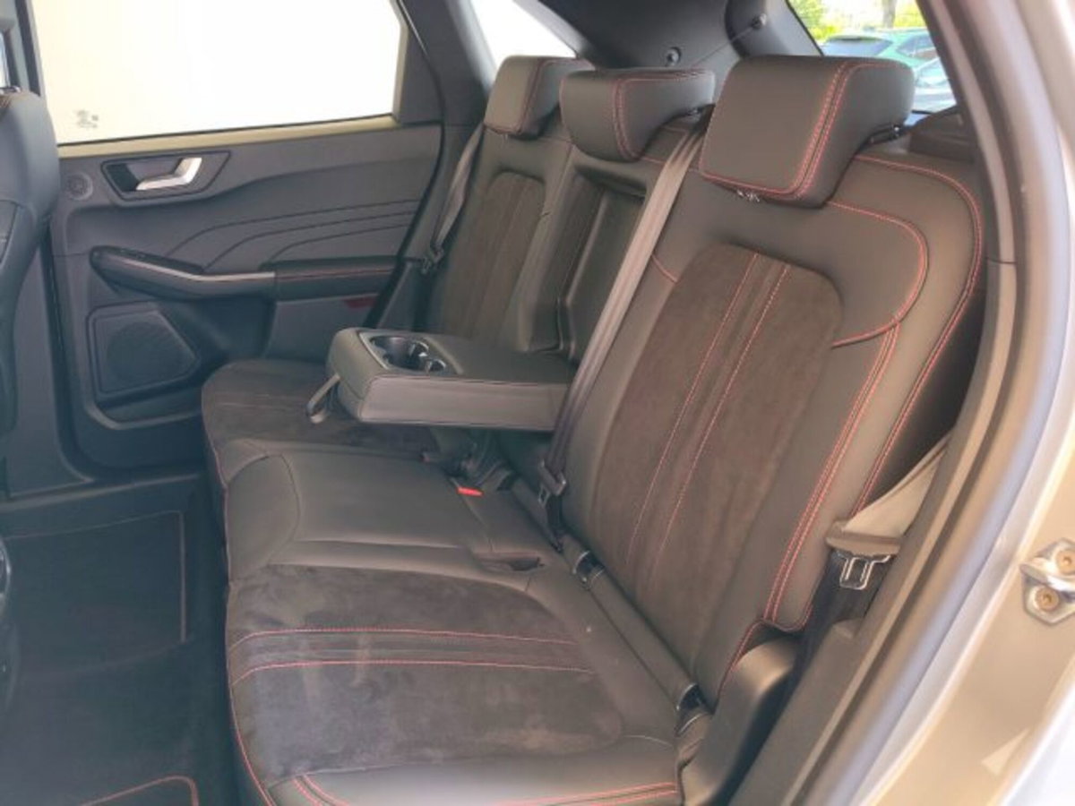 Ford Kuga 2.5 Full Hybrid 190 CV CVT 2WD ST-Line X (14)
