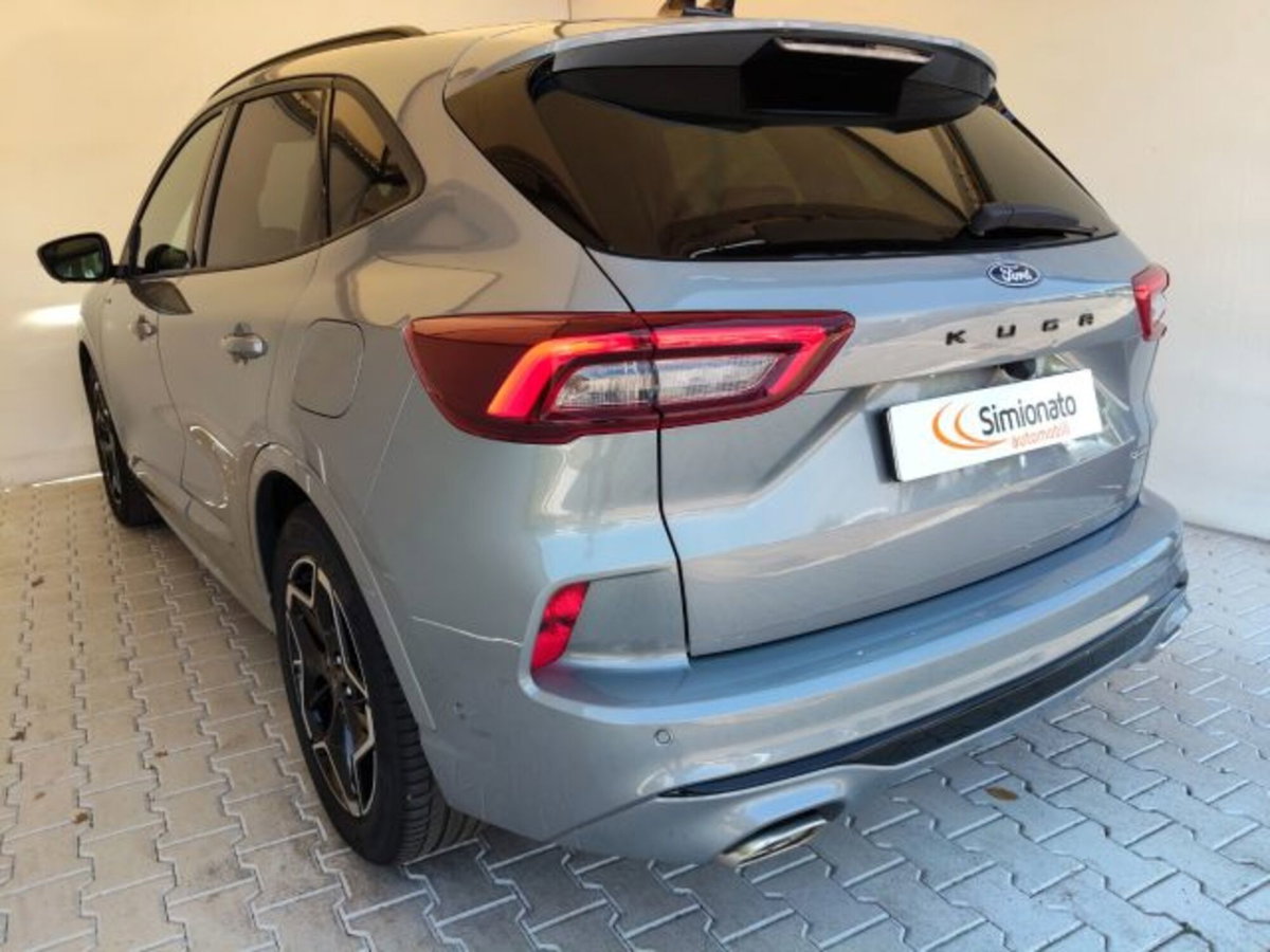 Ford Kuga 2.5 Full Hybrid 190 CV CVT 2WD ST-Line X (6)