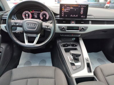 Audi A4 Avant 35 TDI/163 CV S tronic Business Advanced (8)