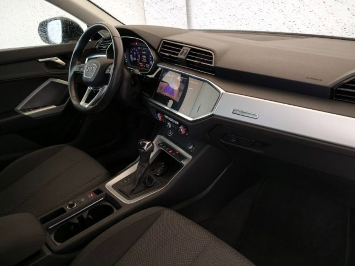 Audi Q3 Sportback 35 TDI quattro S tronic S line edition (10)
