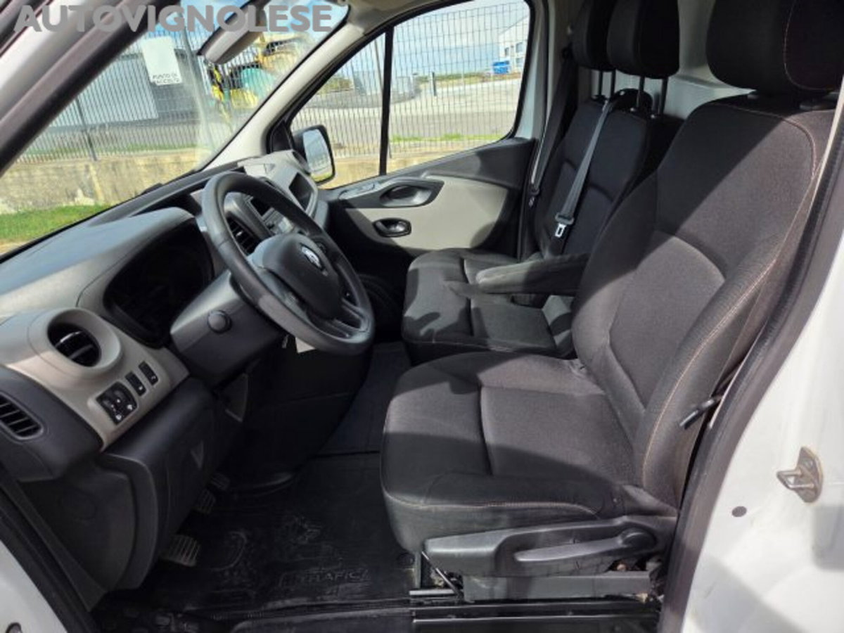 Renault Trafic Furgone T29 1.6 dCi 125CV S&S PL-TN Furgone Ice (9)