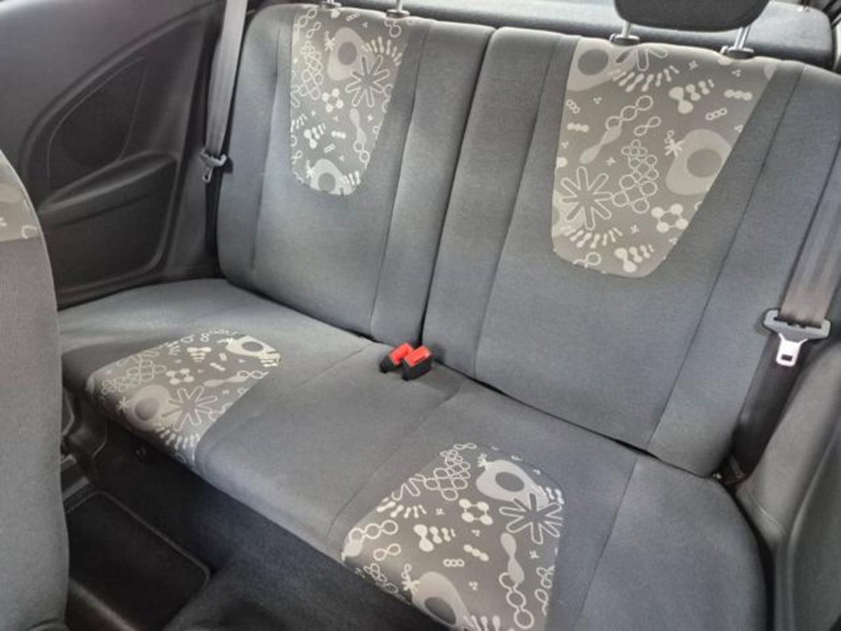 Ford Ka 1.2 8V 69CV (8)
