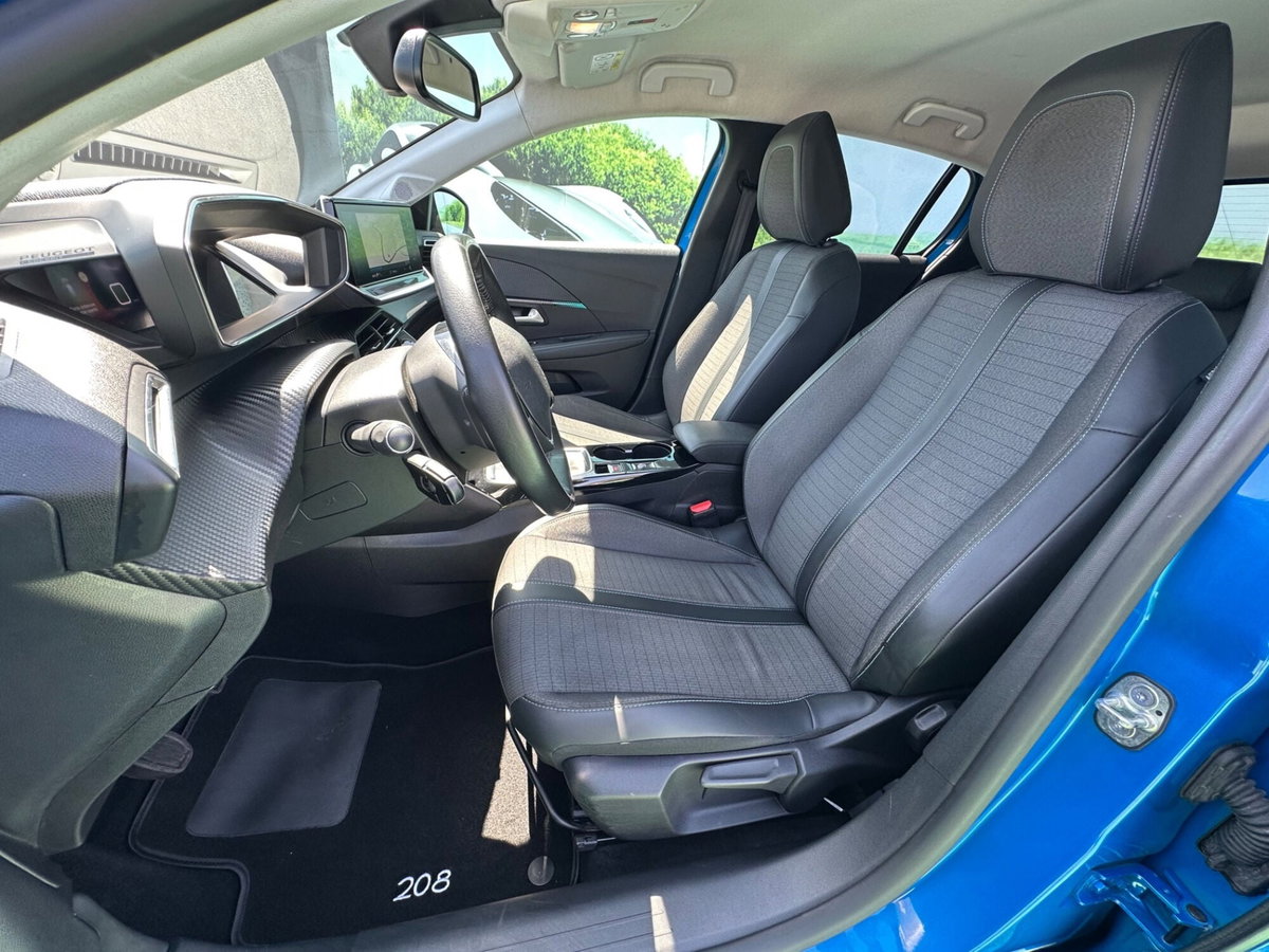 Peugeot 208 PureTech 100 Stop&Start 5 porte Allure (7)