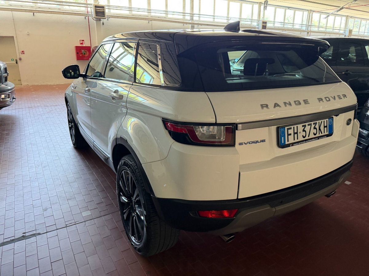 Land Rover Range Rover Evoque 2.0 eD4 5p. Pure (4)