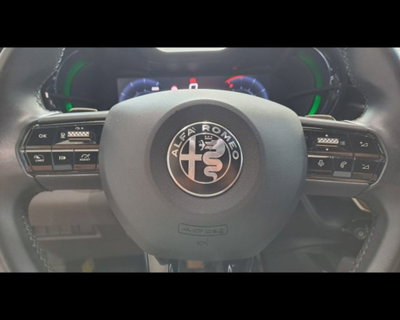 Alfa Romeo Junior 1.2 ibrida Speciale 145cv edct6 (7)