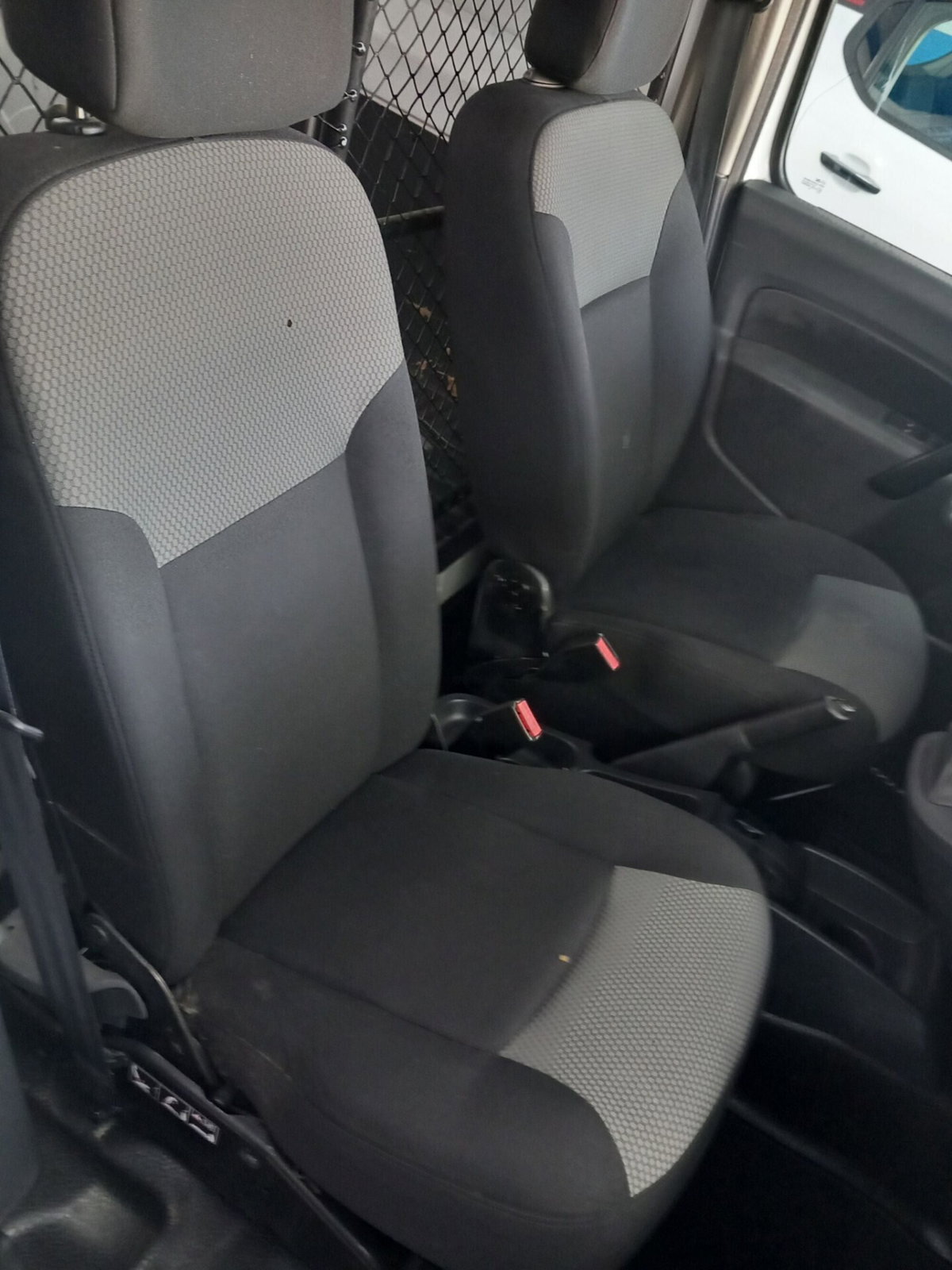 Renault Kangoo Blue dCi 95CV Express Maxi Combi Ice Plus (15)