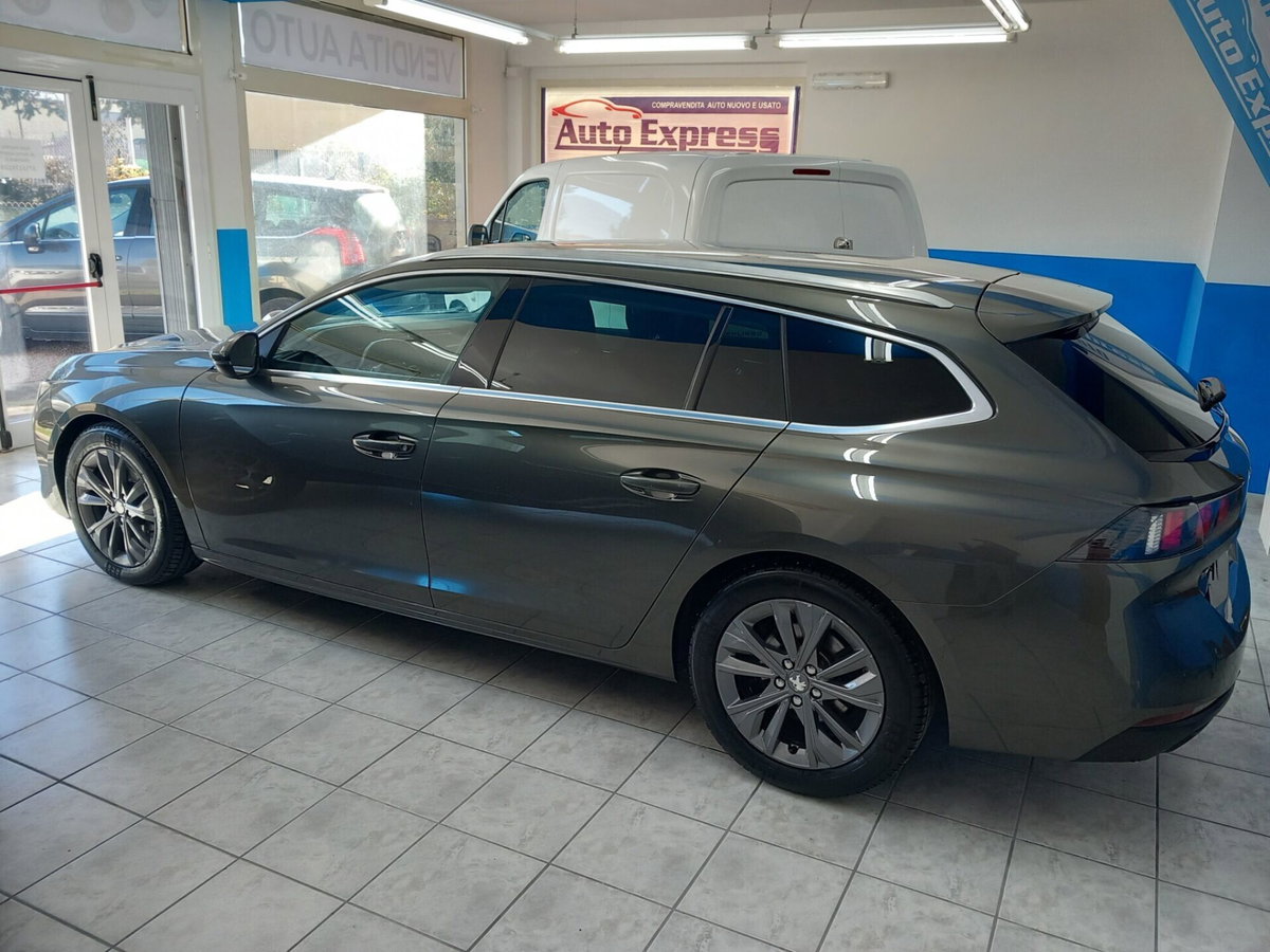 Peugeot 508 SW BlueHDi 130 Stop&Start EAT8 Allure Pack (8)