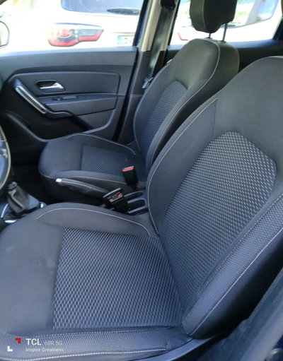 Dacia Duster 1.5 Blue dCi 8V 115 CV 4x2 Comfort (13)