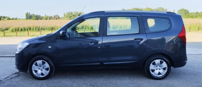 Dacia Lodgy 1.5 Blue dCi 8V 95CV 7 posti Essential (6)