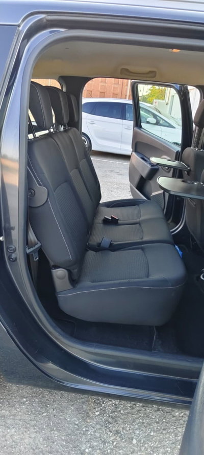Dacia Lodgy 1.5 Blue dCi 8V 95CV 7 posti Essential (7)