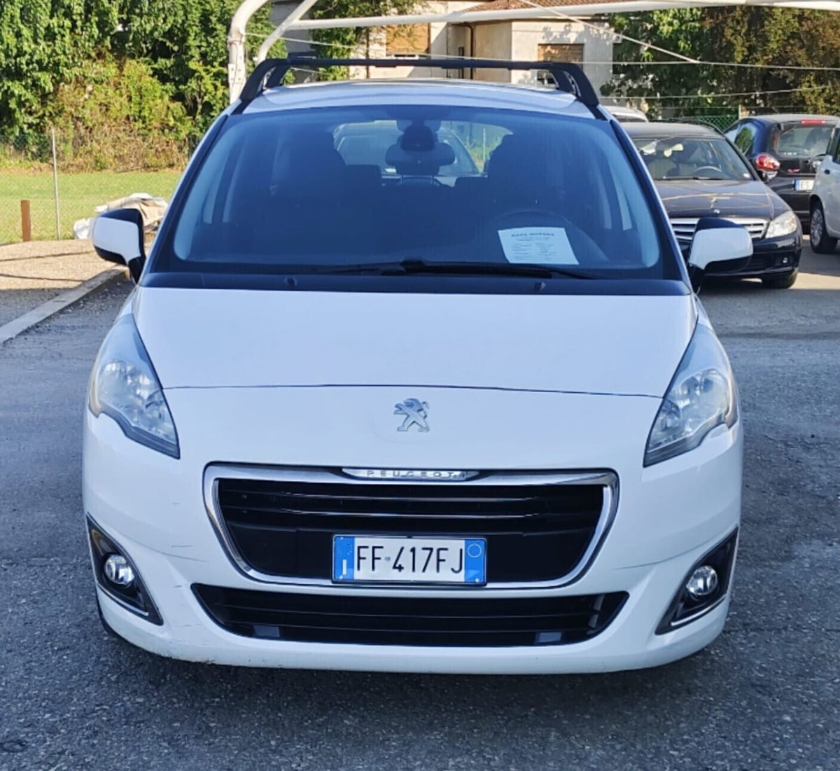 Peugeot 5008 BlueHDi 120 S&S Business (3)