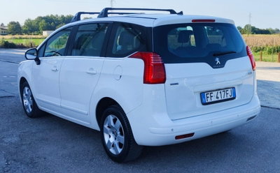 Peugeot 5008 BlueHDi 120 S&S Business (6)