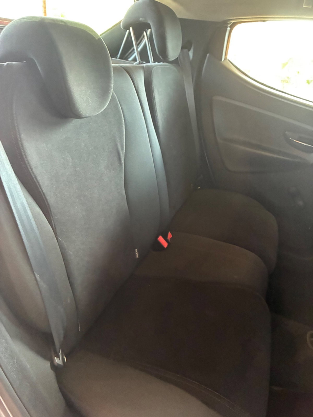 Lancia Ypsilon 1.2 69 CV Platinum (11)