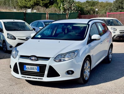Ford Focus Station Wagon 1.6 TDCi 95 CV SW Titanium (6)