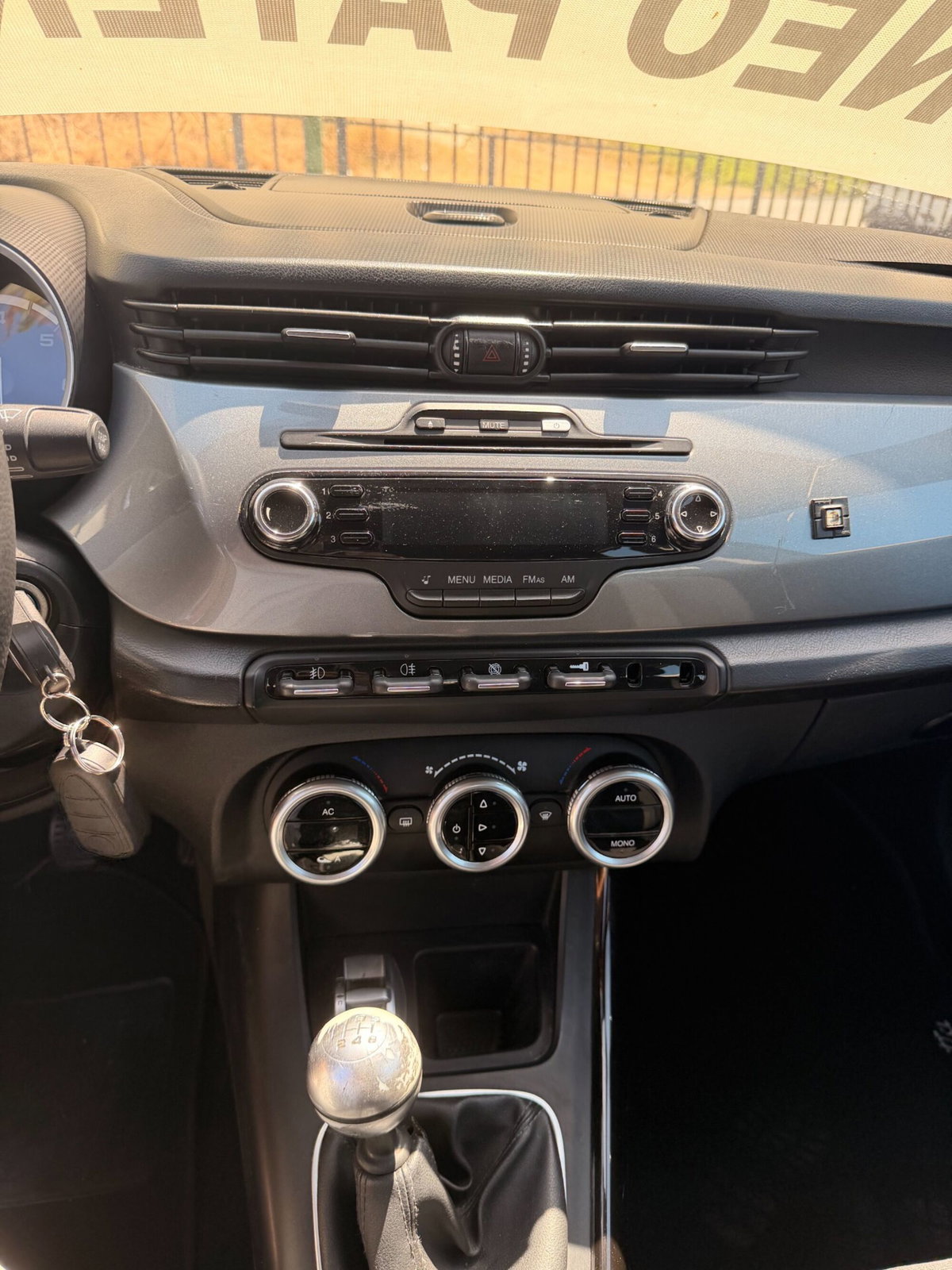 Alfa Romeo Giulietta 1.6 JTDm-2 Progression c/CL (11)