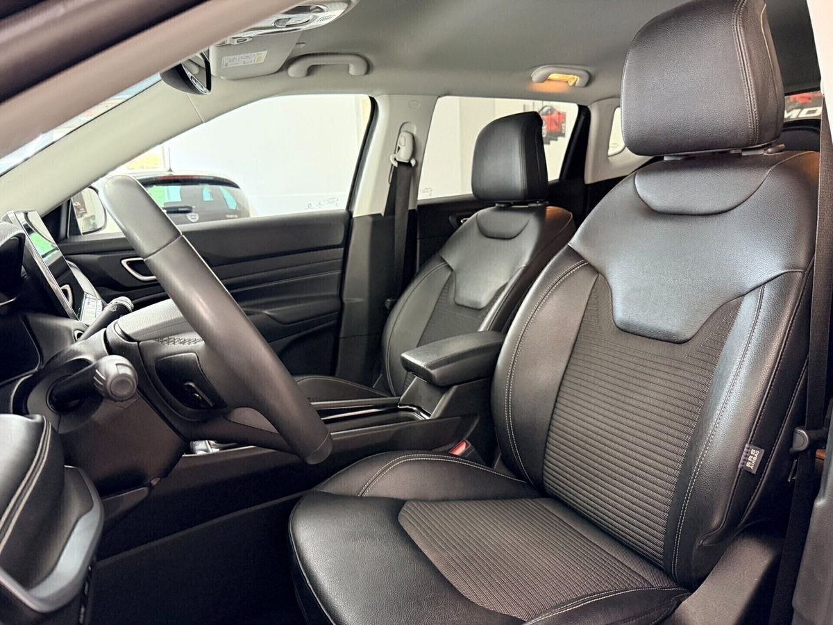 Jeep Compass 1.3 T4 190CV PHEV AT6 4xe Limited (17)